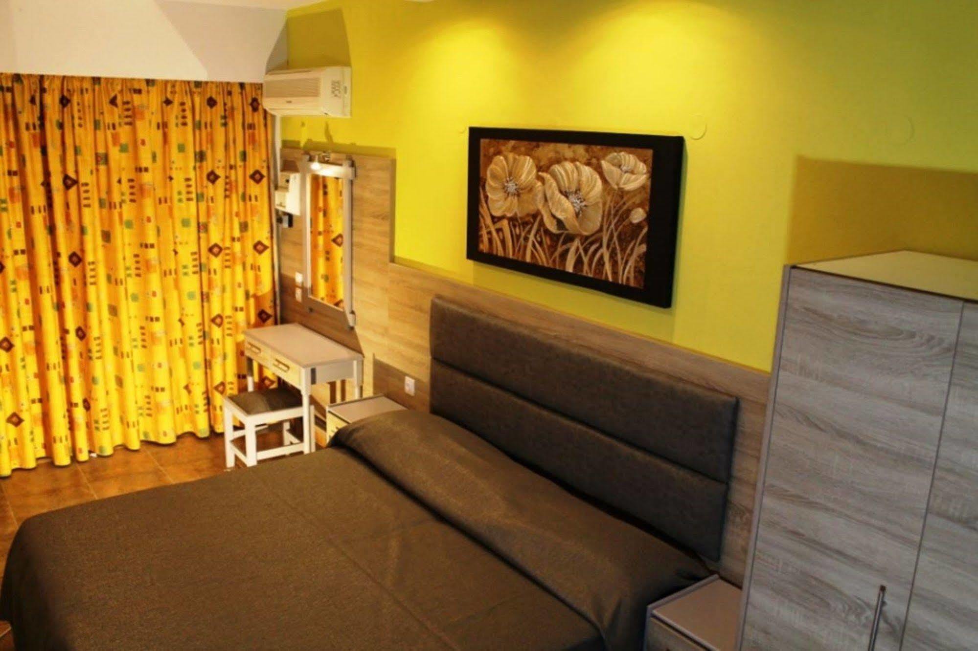 Melody Studios فاليراكي المظهر الخارجي الصورة